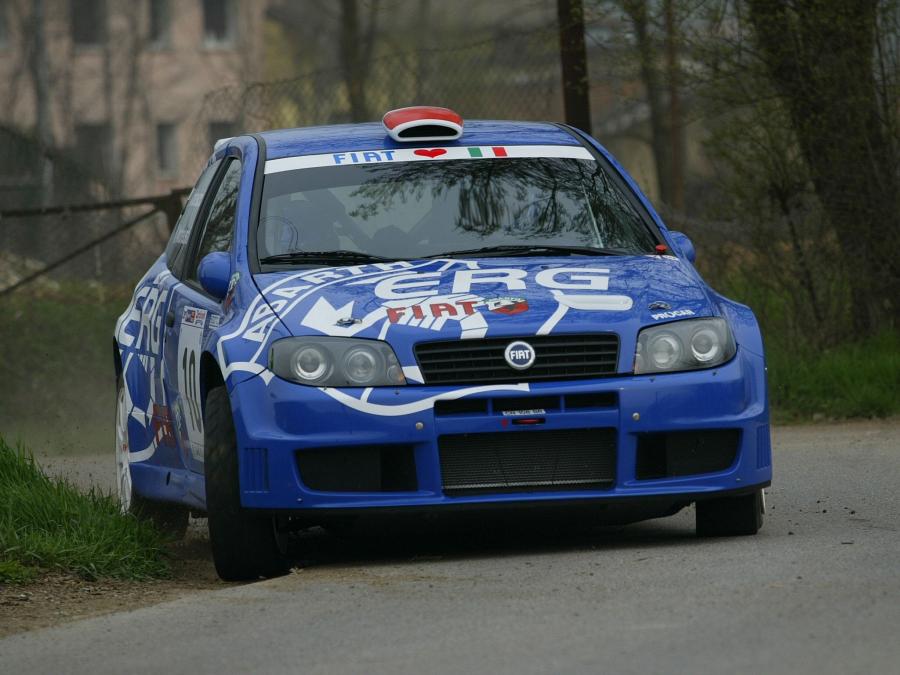  Fiat Punto Rally 2005 года  (фото 4 из 9)